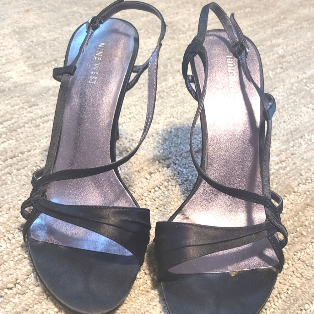 Black strapp sandals-Size 9